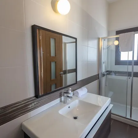 Luxusferienhaus Fuer 14 Personen *