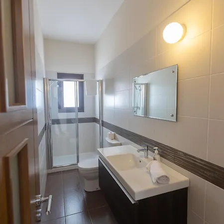 Luxusferienhaus Fuer 14 Personen